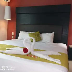 The BLVD Hotel, Playa del Carmen Hotel